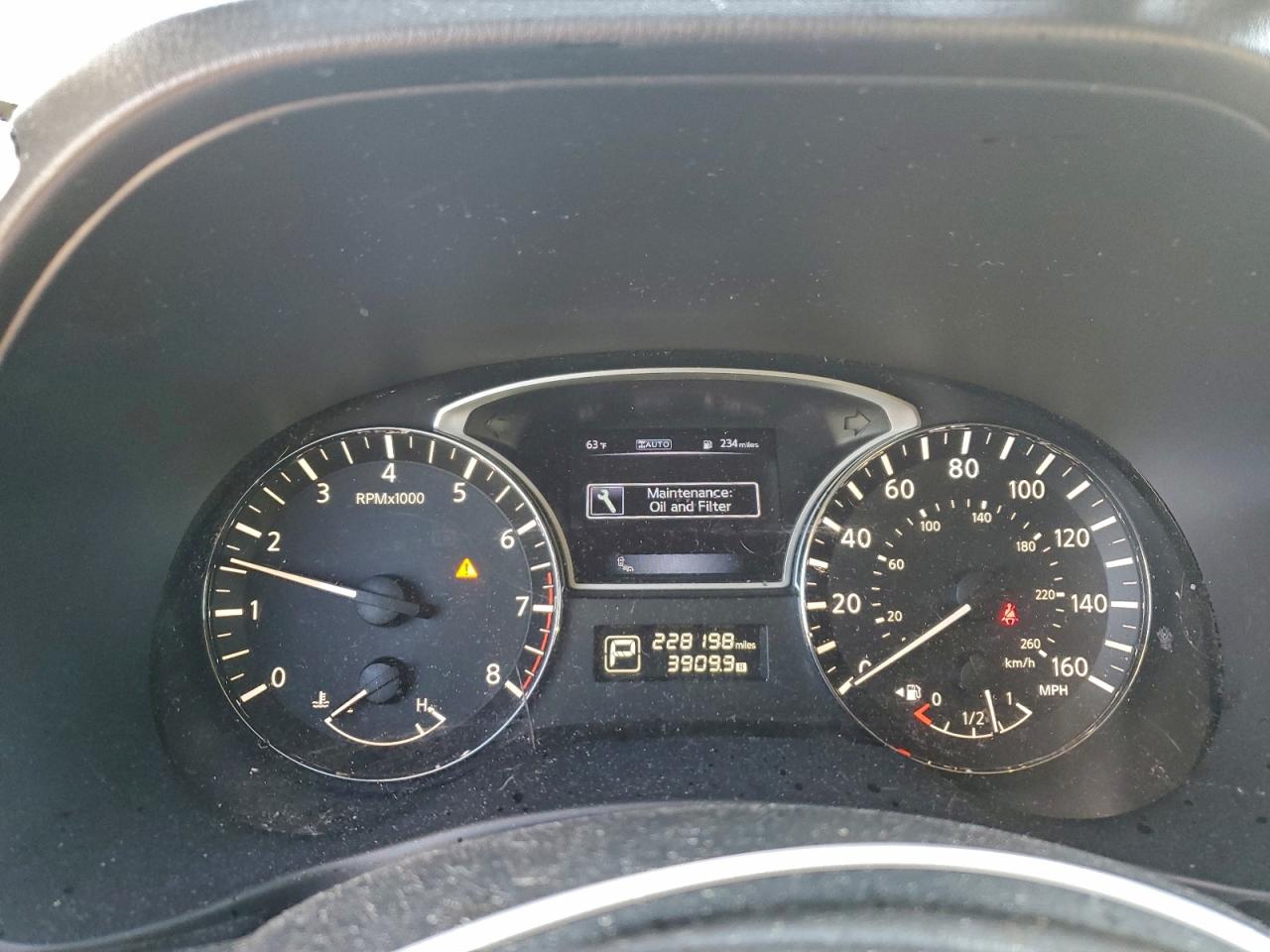 Nissan Pathfinder S Image 3