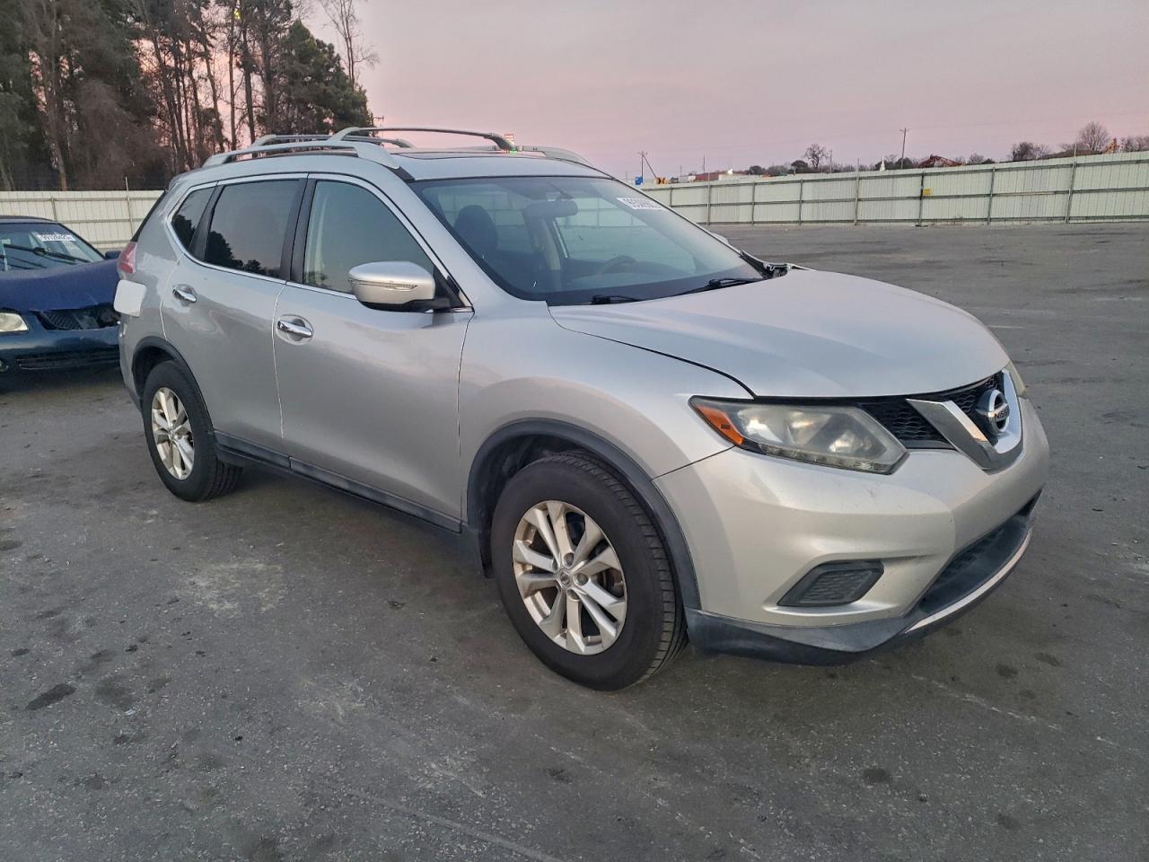 Nissan Rogue S Image 13