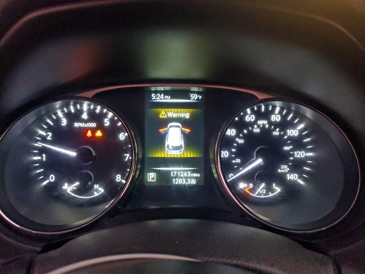 Nissan Rogue S Image 5