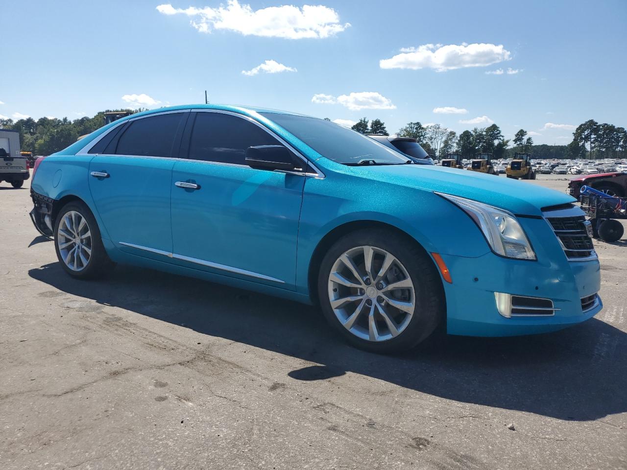 Cadillac XTS Luxury Image 2