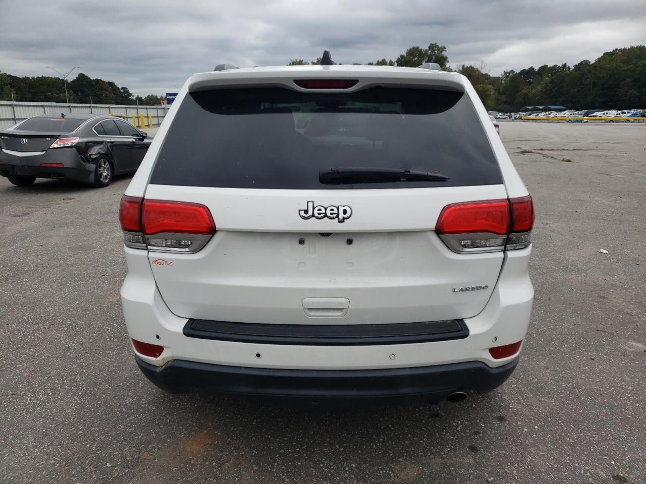 Jeep Grand Cherokee Laredo Image 7