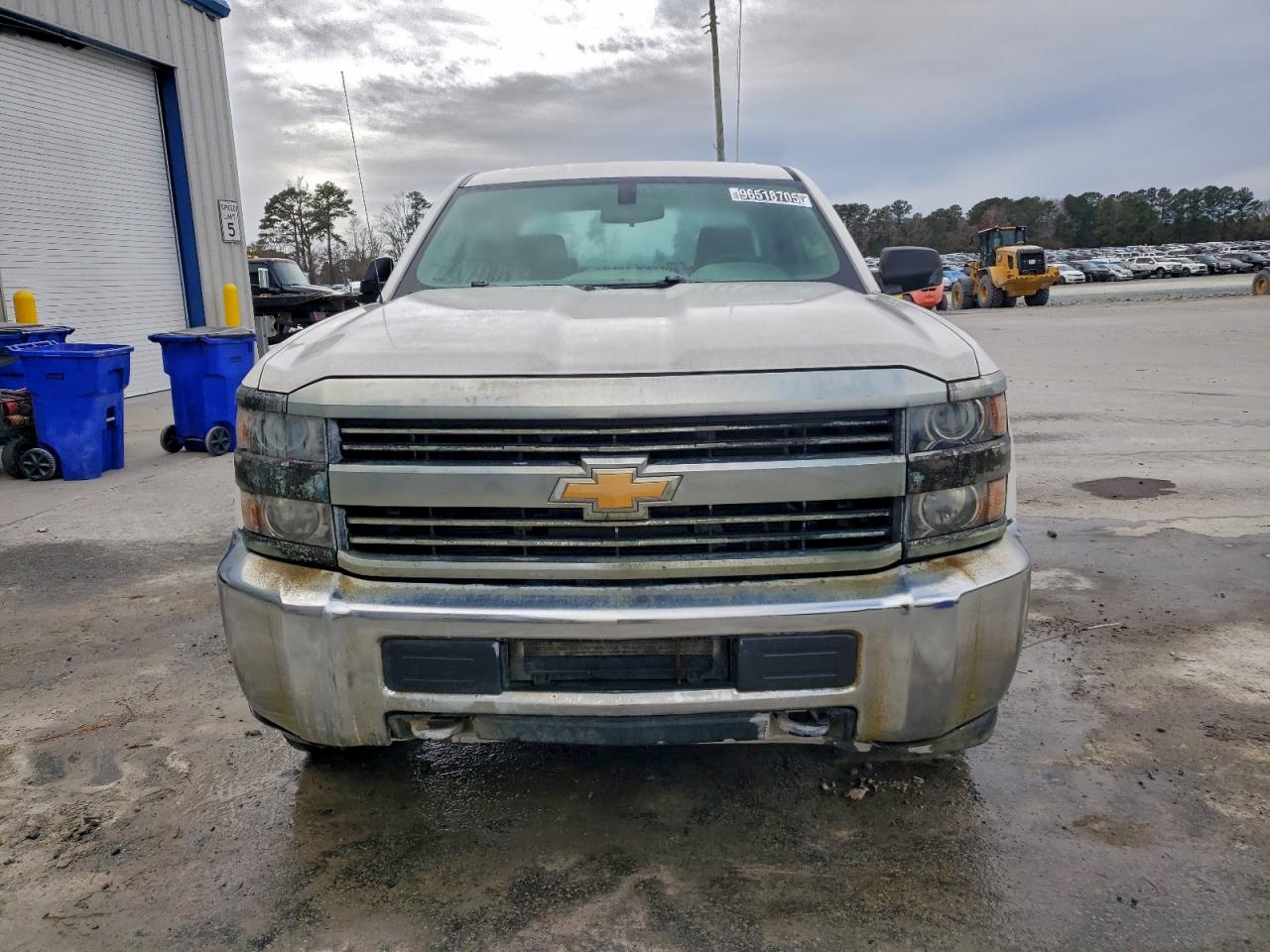 Chevrolet Silverado K2500 Heavy Duty Image 4