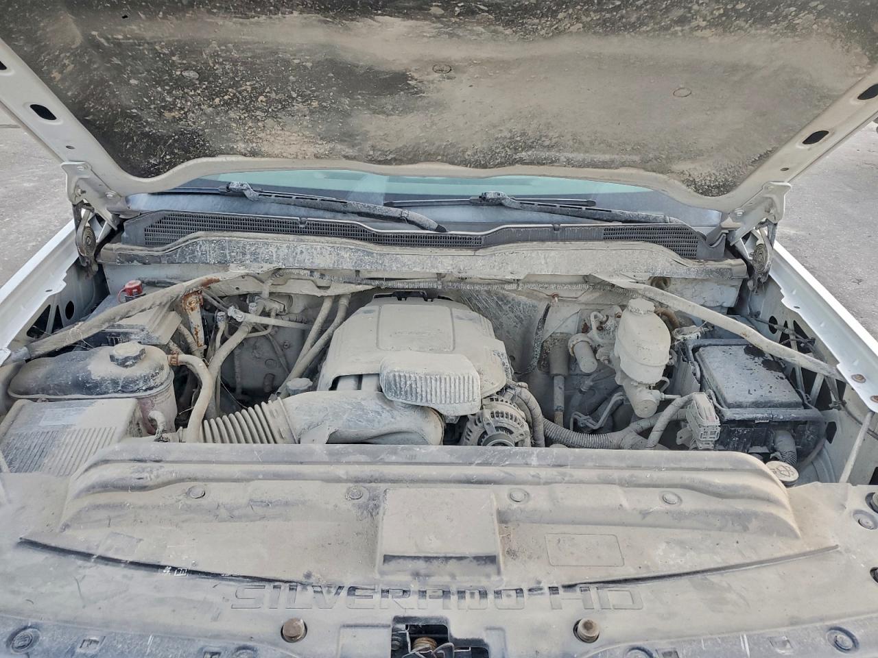 Chevrolet Silverado K2500 Heavy Duty Image 8