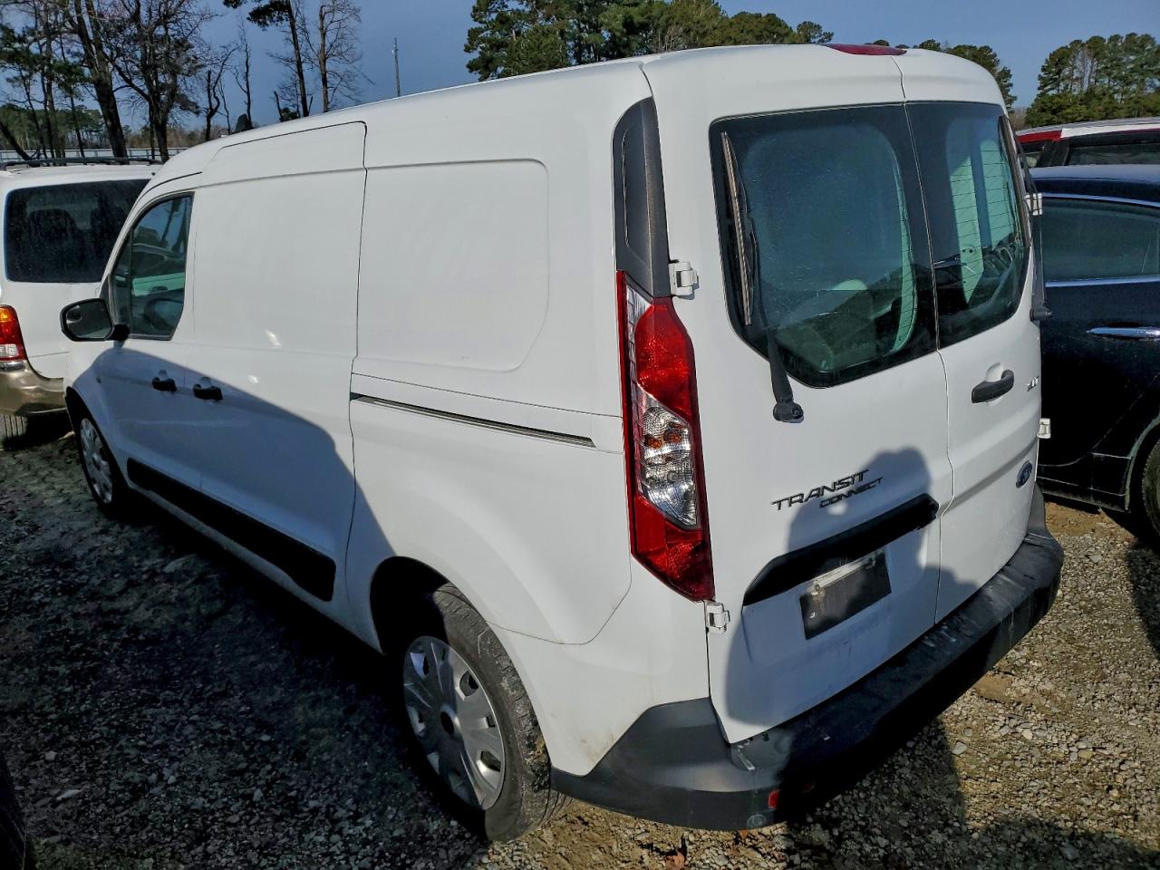 Ford Transit Xlt Image 3