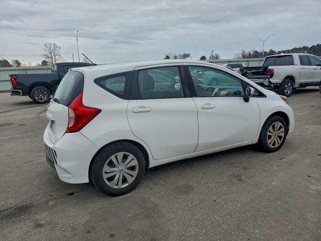 Nissan Versa S Image 6