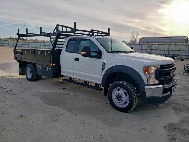 Ford F-550 Super Duty Image 9