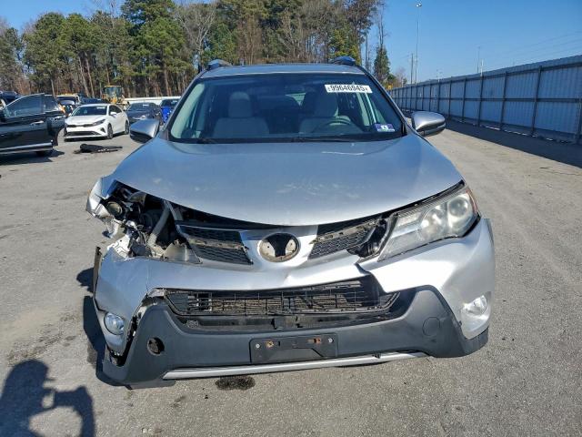 Toyota RAV4 Xle Image 9