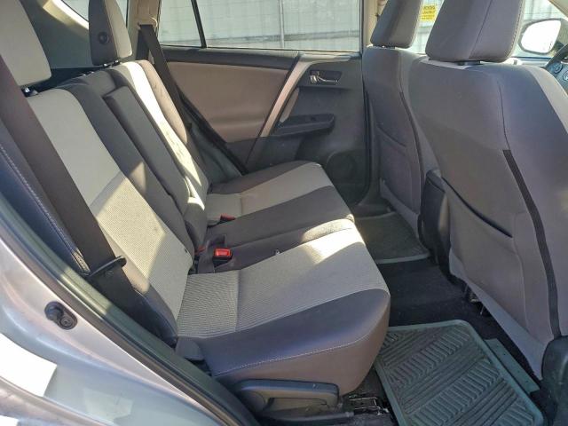 Toyota RAV4 Xle Image 13