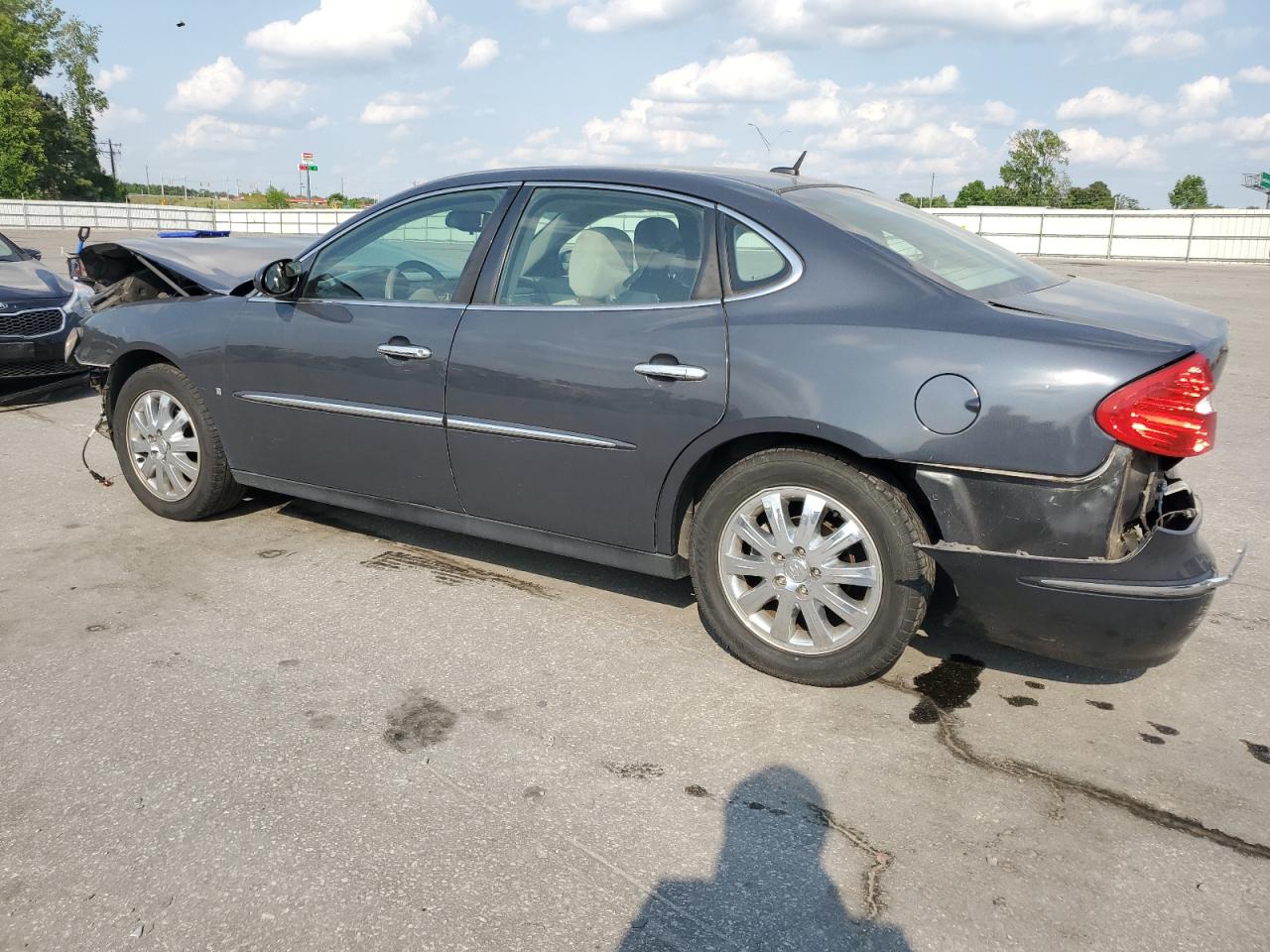 Buick LaCrosse Cx Image 5