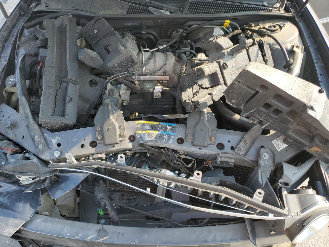 Buick LaCrosse Cx Image 11