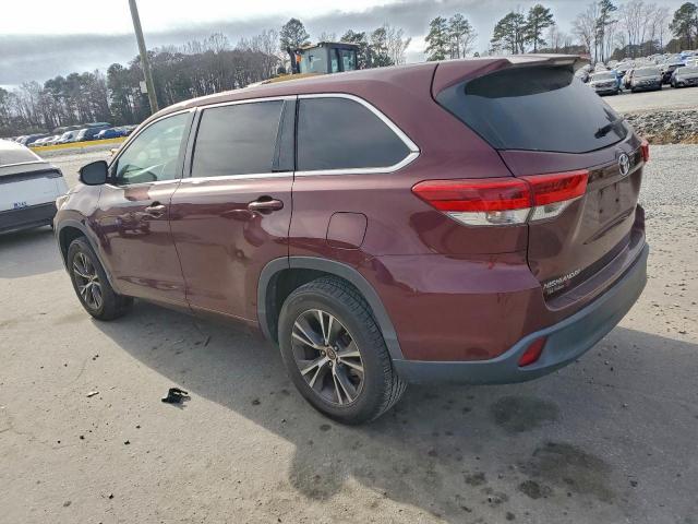 Toyota Highlander Le Image 11