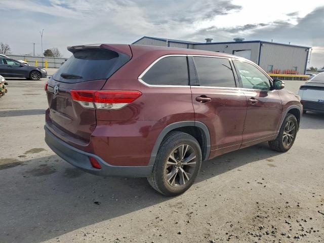 Toyota Highlander Le Image 10