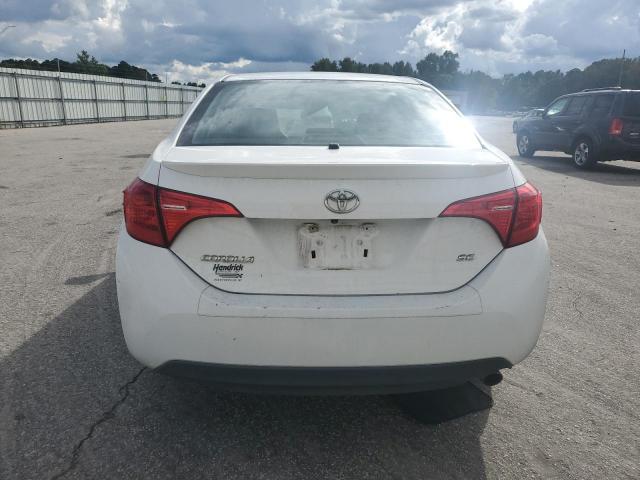 Toyota Corolla L Image 7