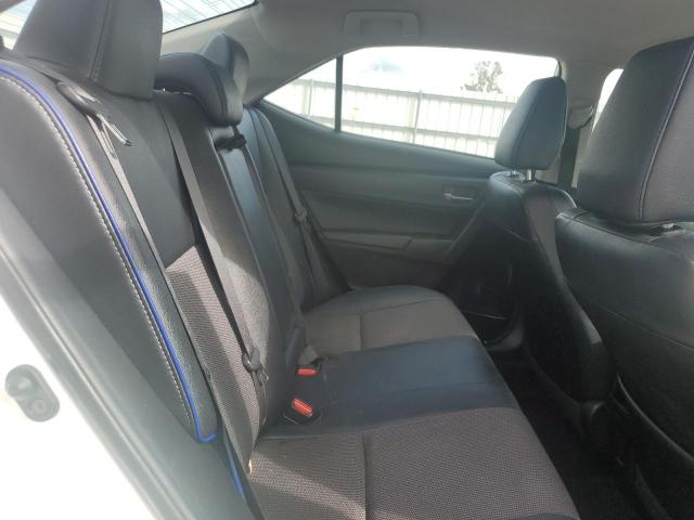 Toyota Corolla L Image 8