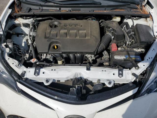 Toyota Corolla L Image 11