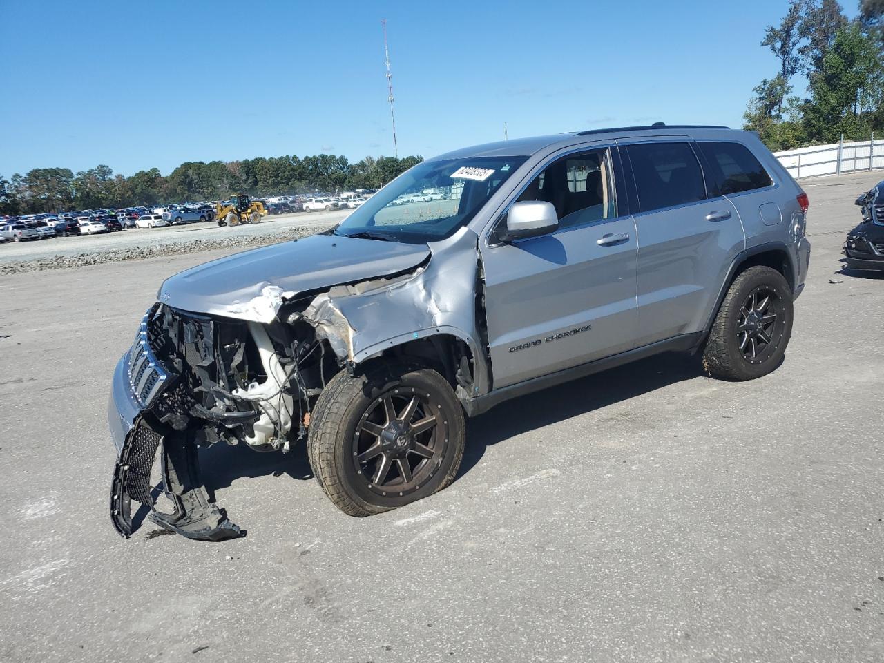 Jeep Grand Cherokee Laredo Image 1