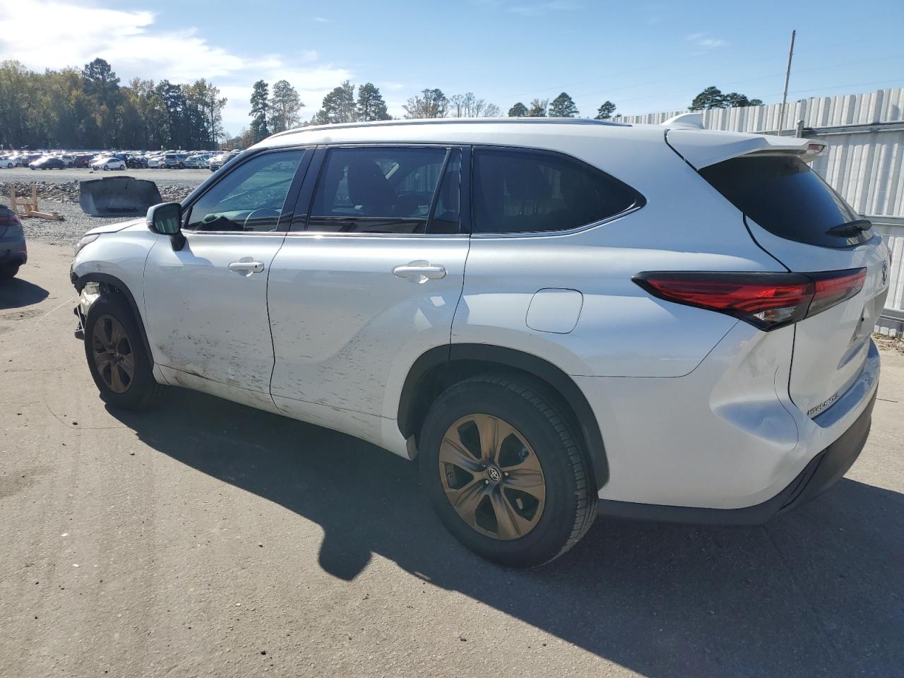 Toyota Highlander Hybrid Xle Image 5