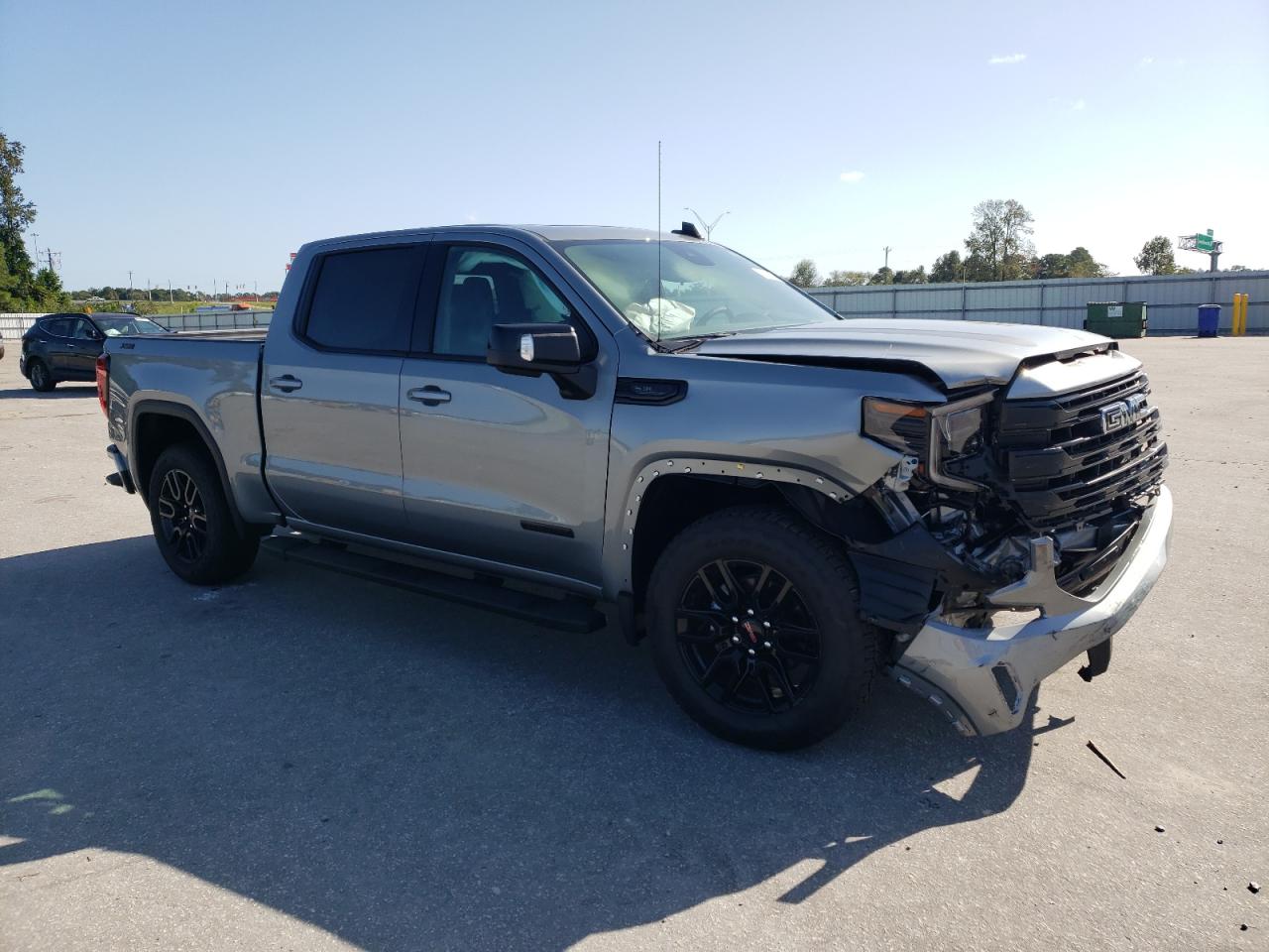 GMC Sierra K1500 Elevation Image 7