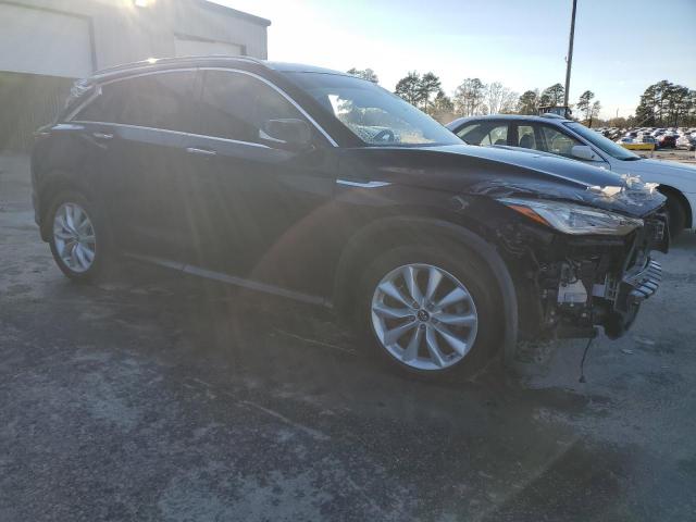 INFINITI Qx Essential Image 8