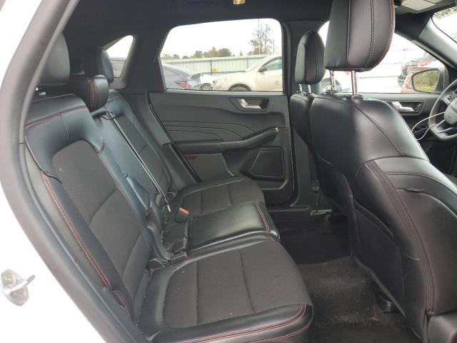 Ford Escape St Line Image 2