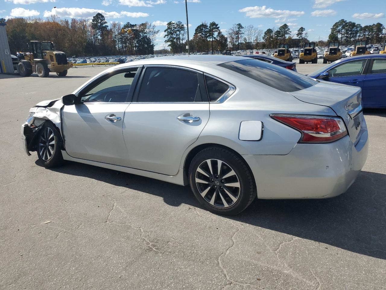 Nissan Altima 2.5 Image 2