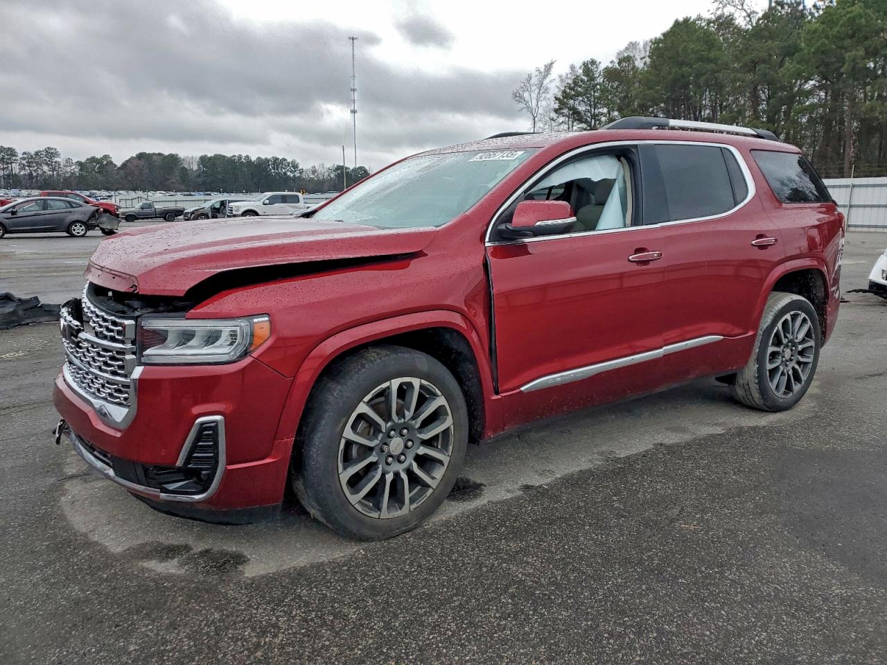 GMC Acadia Denali Image 1