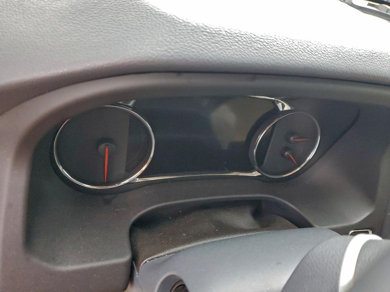 GMC Acadia Denali Image 6