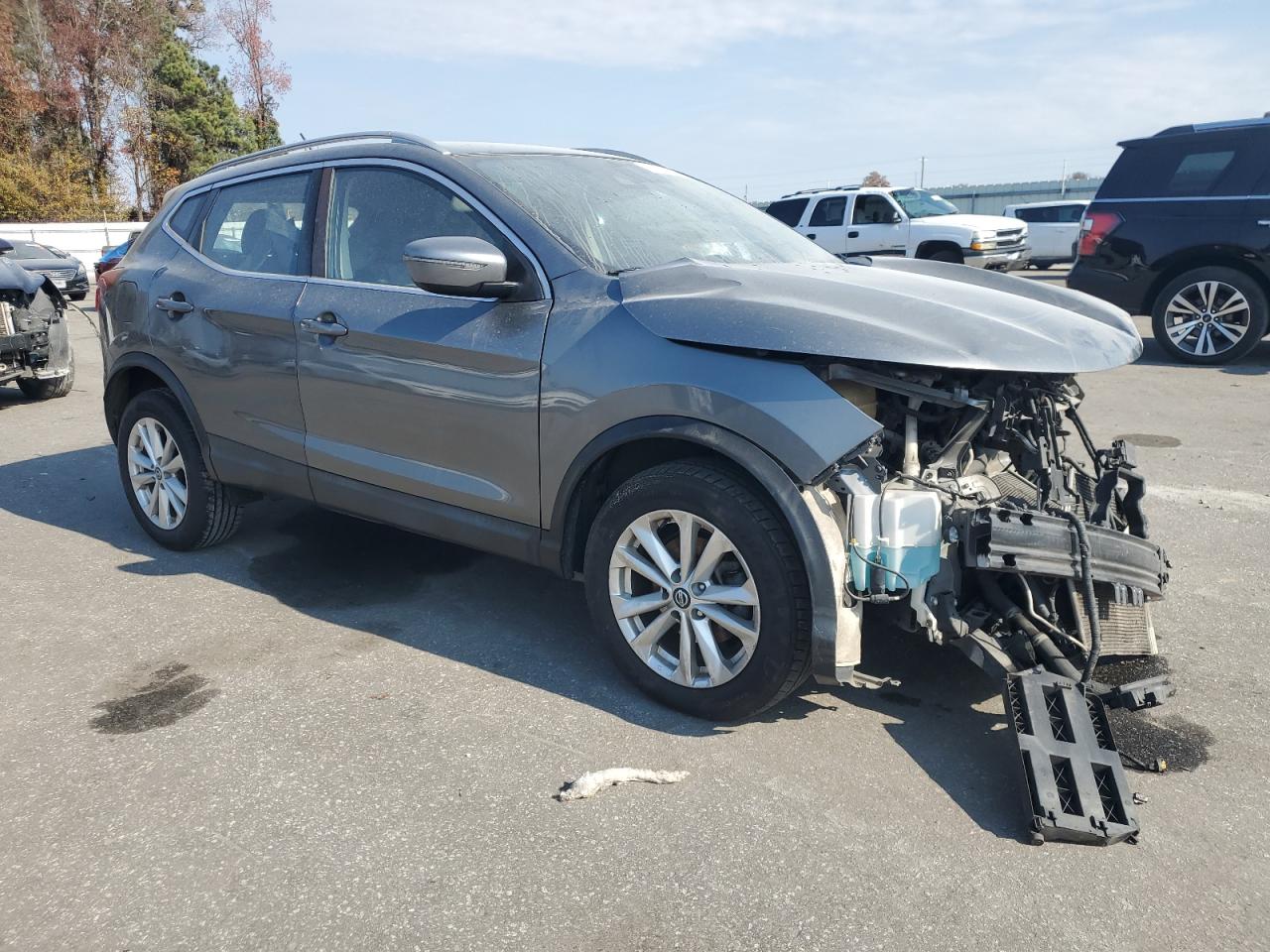 Nissan Rogue S Image 6