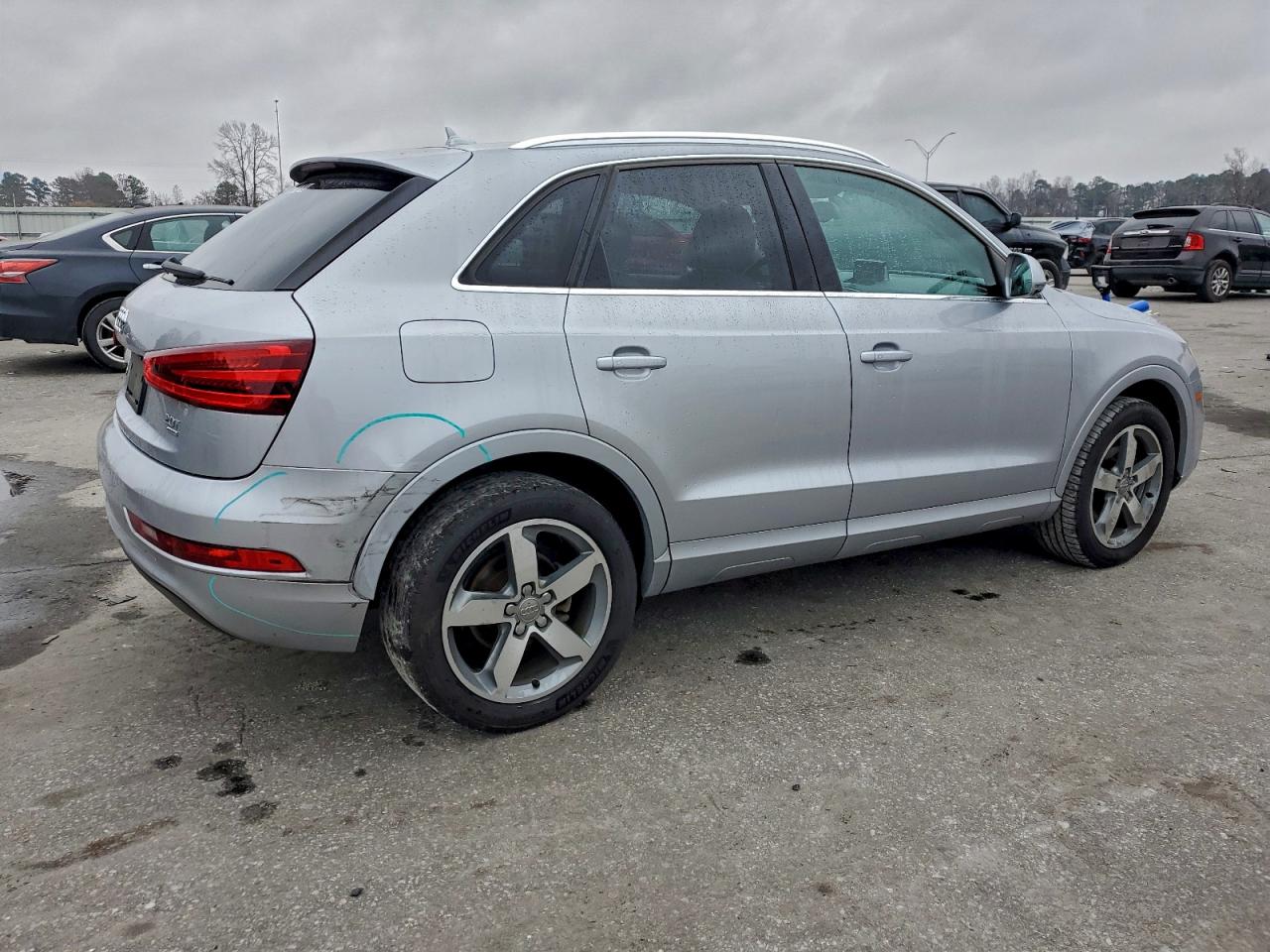 Audi Q3 Premium Plus Image 3