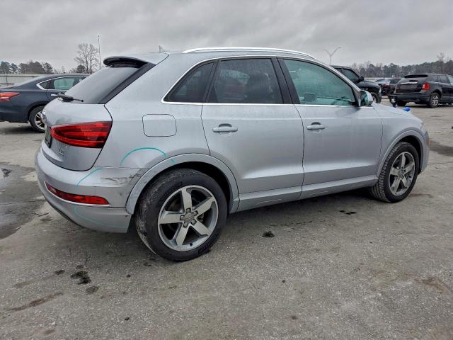 Audi Q3 Premium Plus Image 3