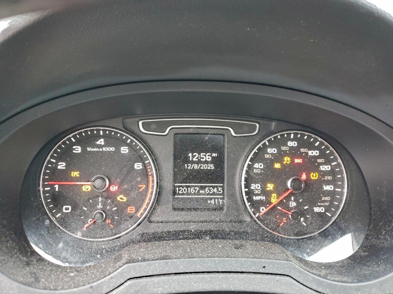 Audi Q3 Premium Plus Image 9