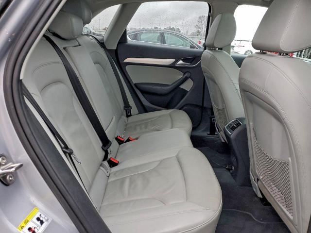 Audi Q3 Premium Plus Image 8