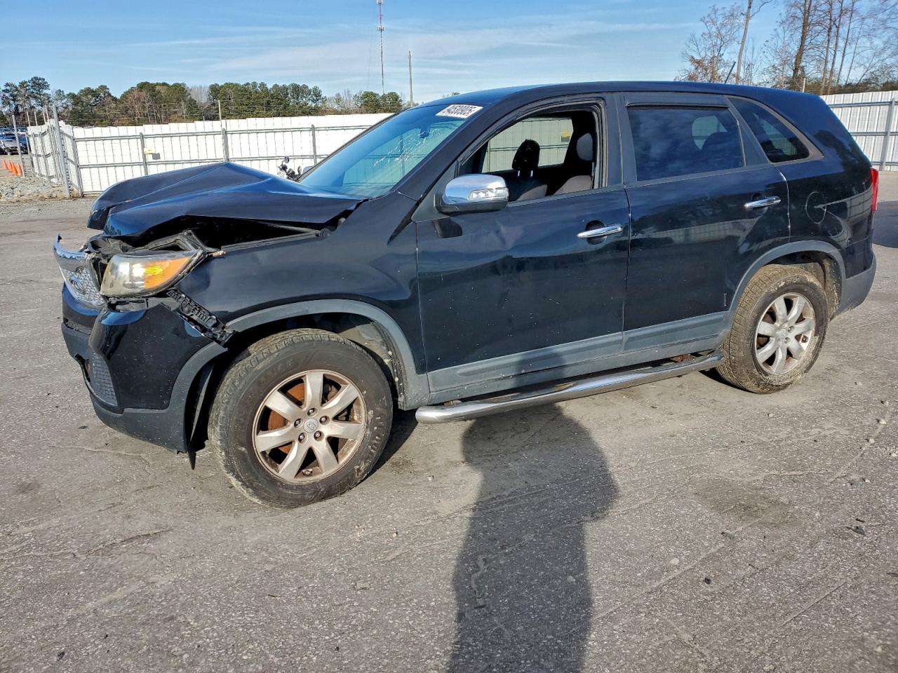 Kia Sorento Base Image 1