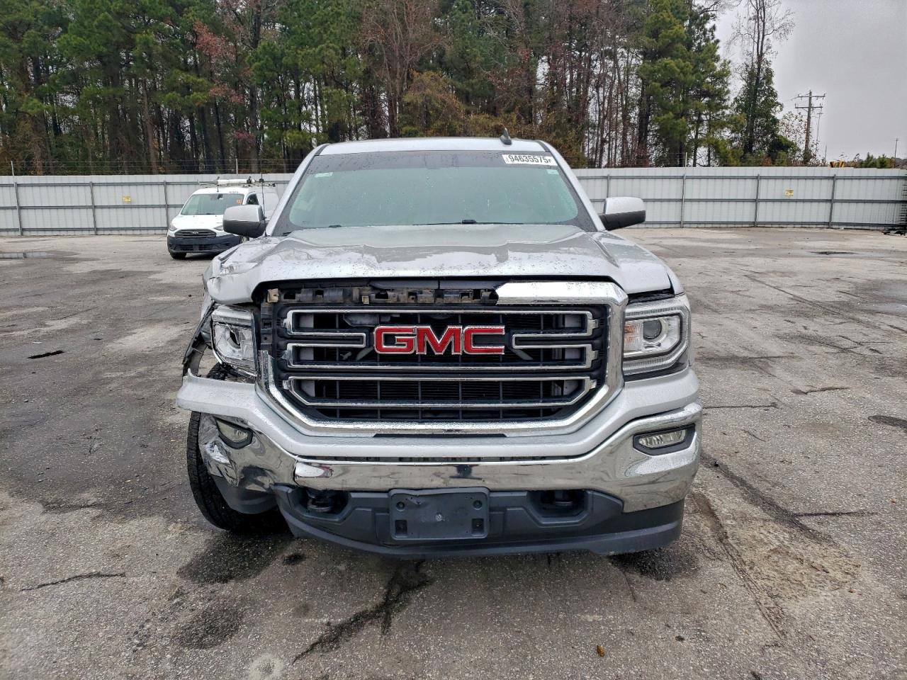 GMC Sierra K1500 Sle Image 11