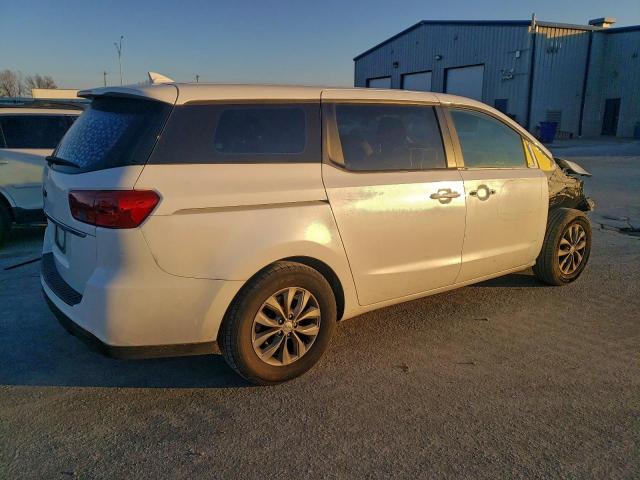 Kia Sedona L Image 8