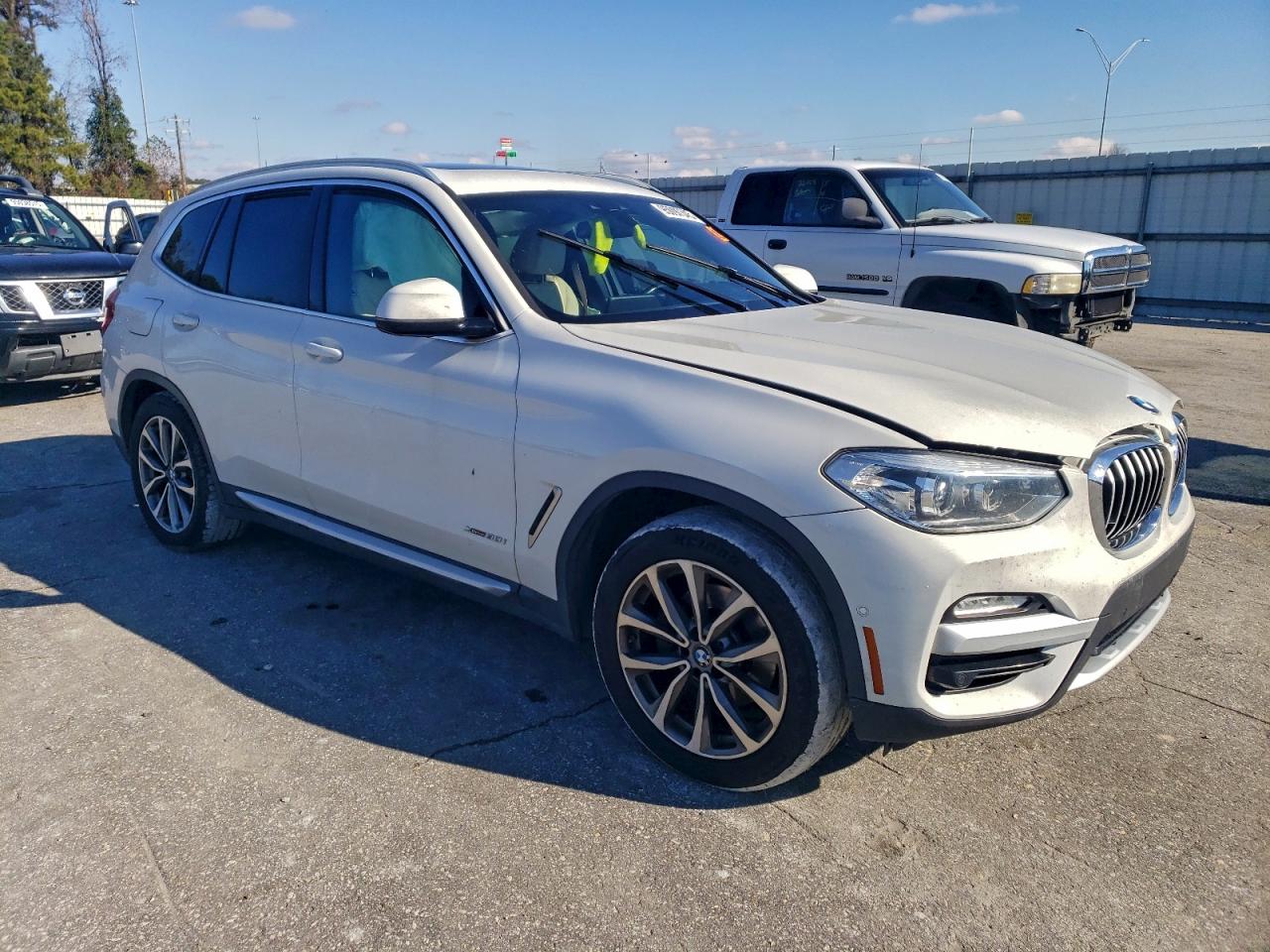 BMW X Series Xdrive30i Image 6