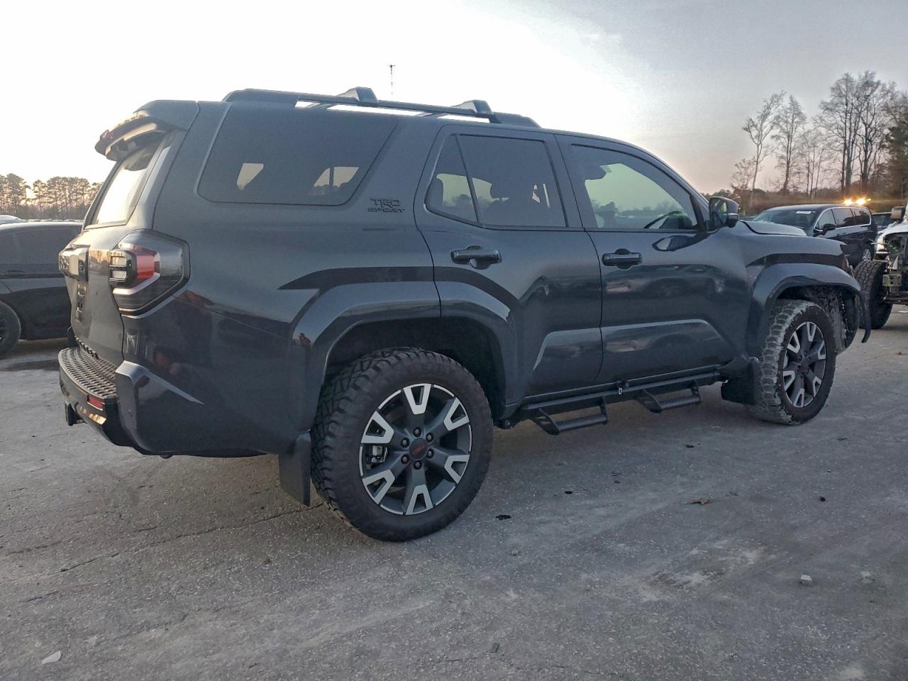 Toyota 4Runner Sr5 Image 8