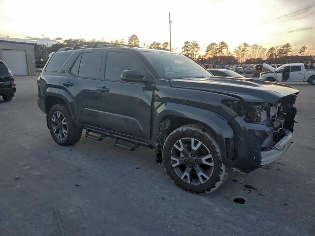 Toyota 4Runner Sr5 Image 4