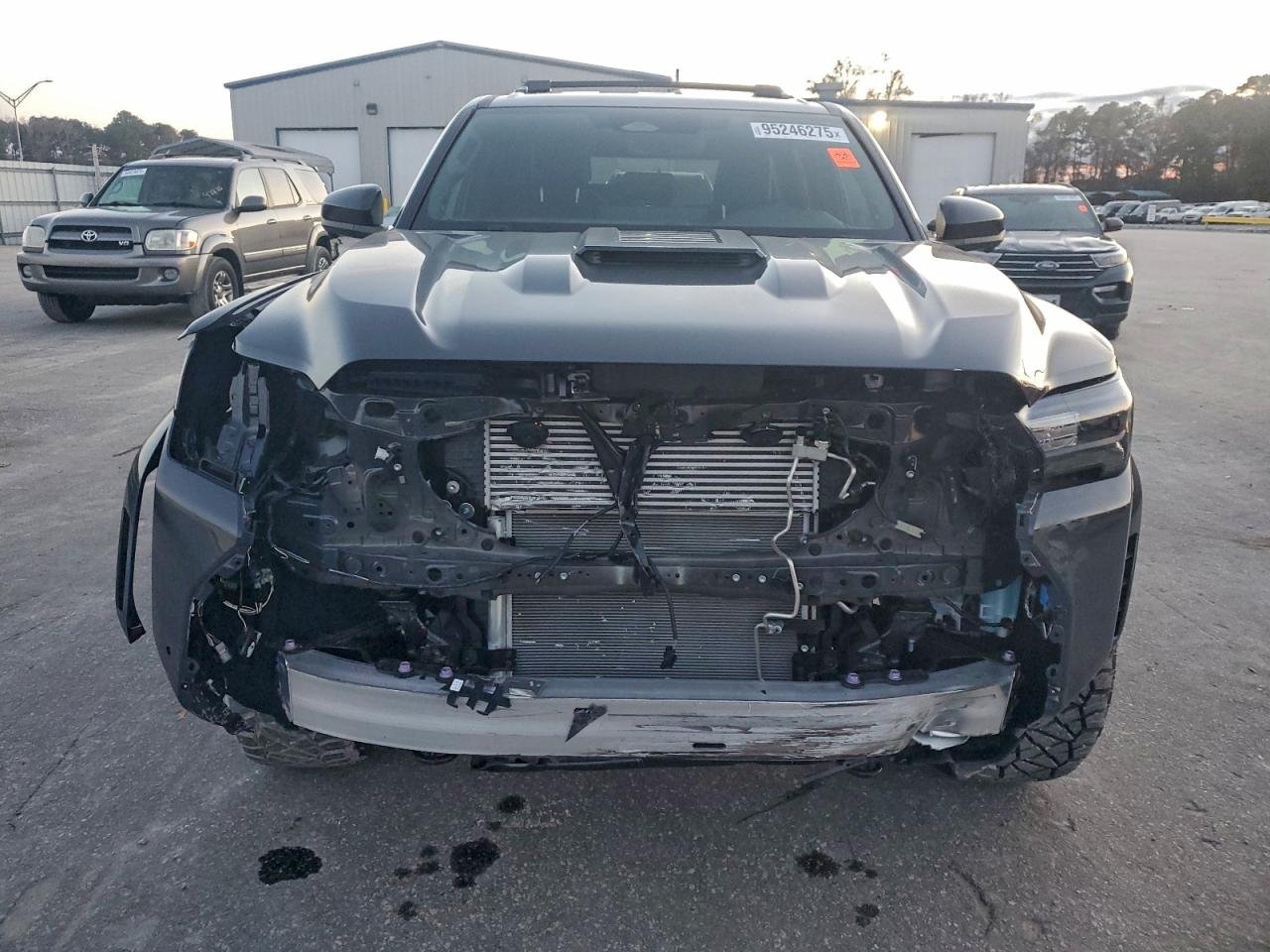 Toyota 4Runner Sr5 Image 5