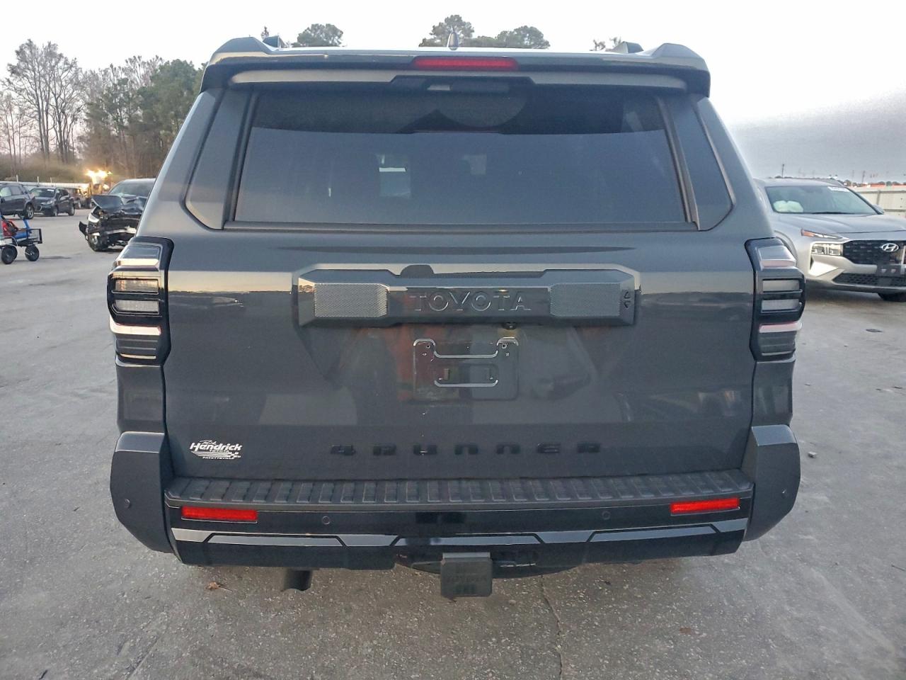 Toyota 4Runner Sr5 Image 13