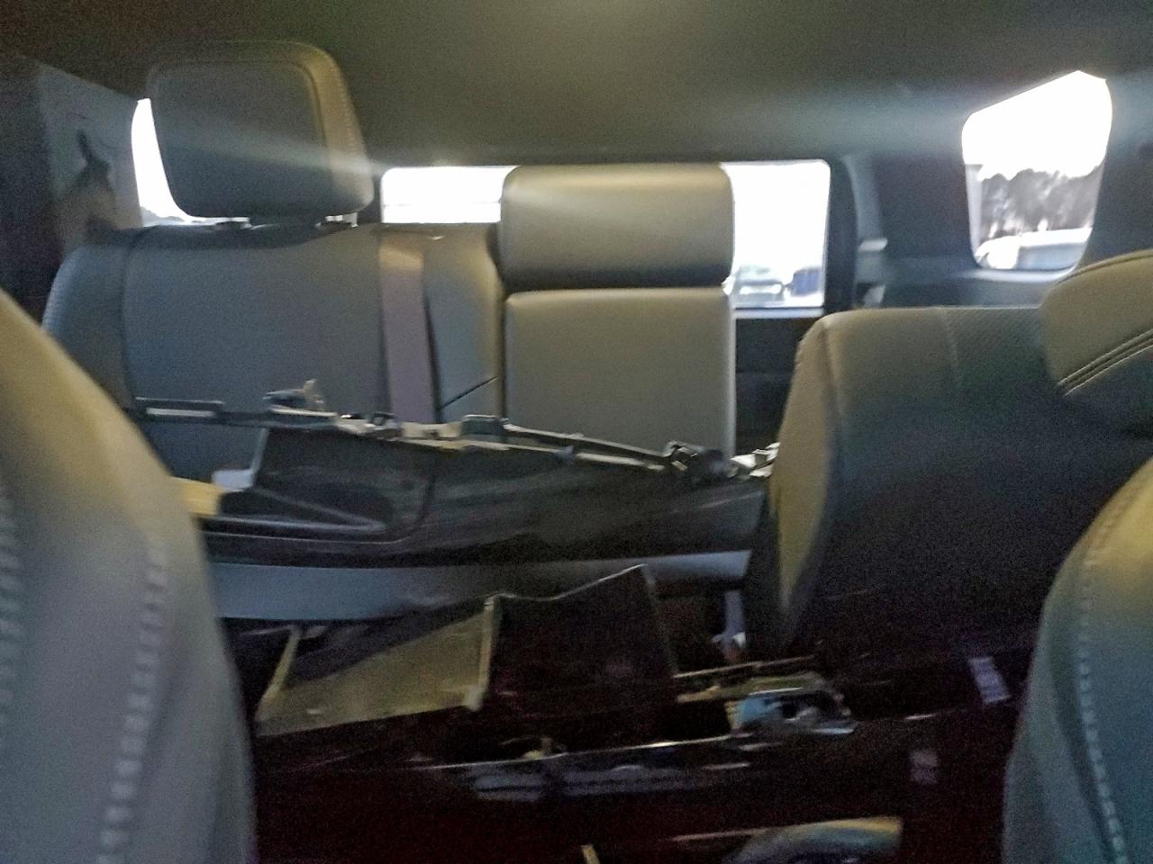 Toyota 4Runner Sr5 Image 7