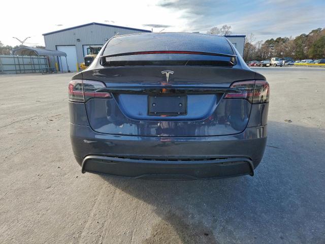 Tesla Model X Image 13