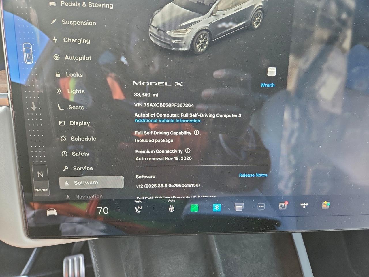 Tesla Model X Image 14