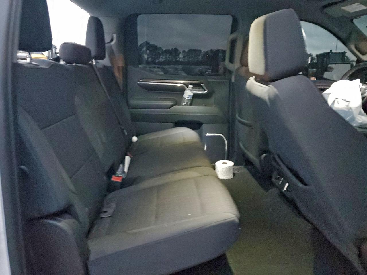 Chevrolet Silverado K1500 Lt Image 10