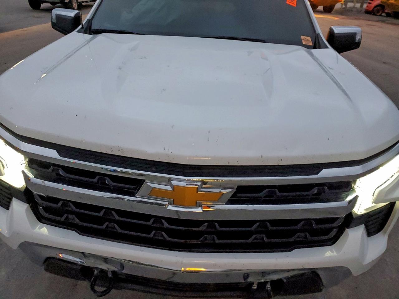 Chevrolet Silverado K1500 Lt Image 8