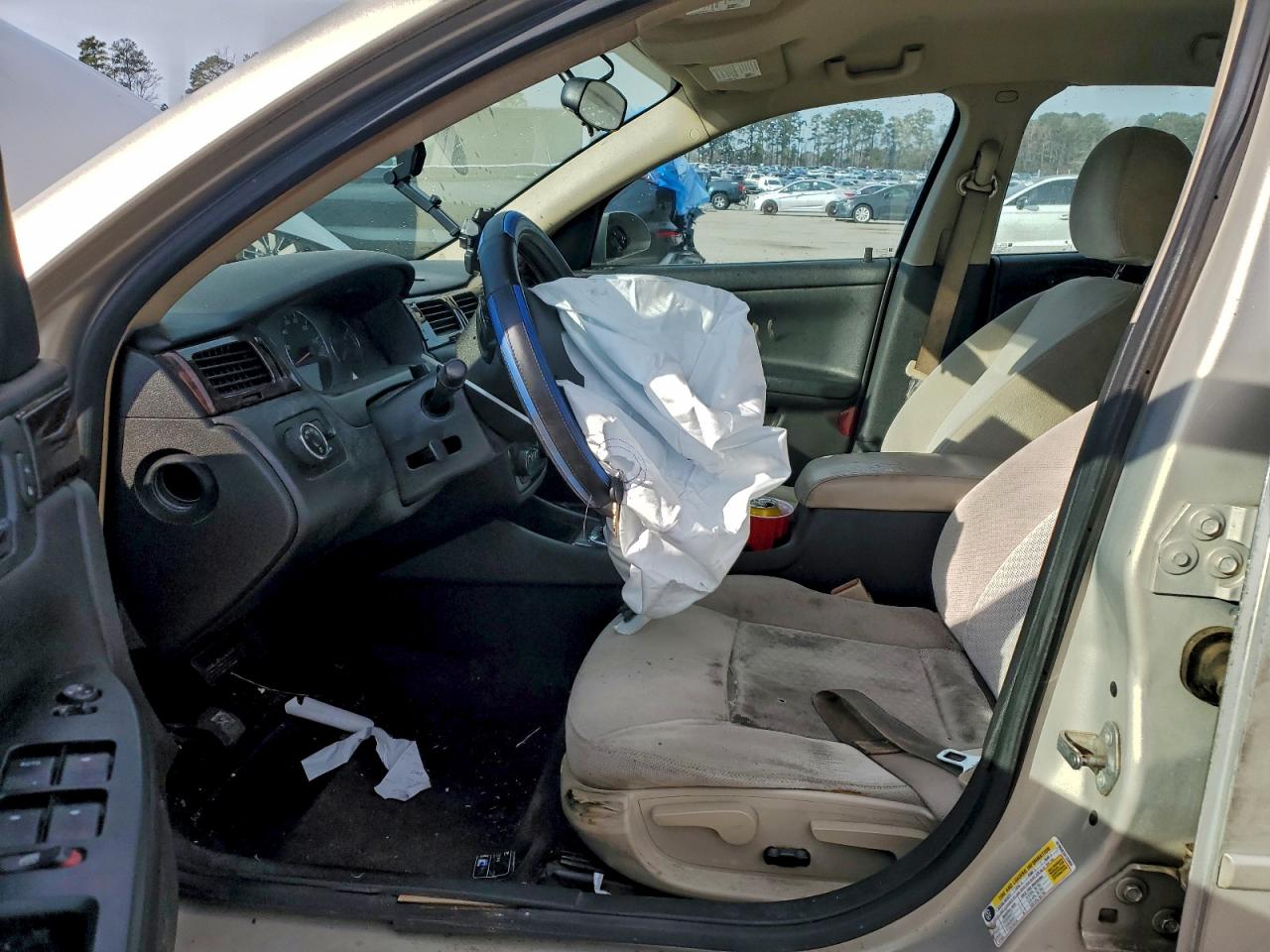 Chevrolet Impala Lt Image 11