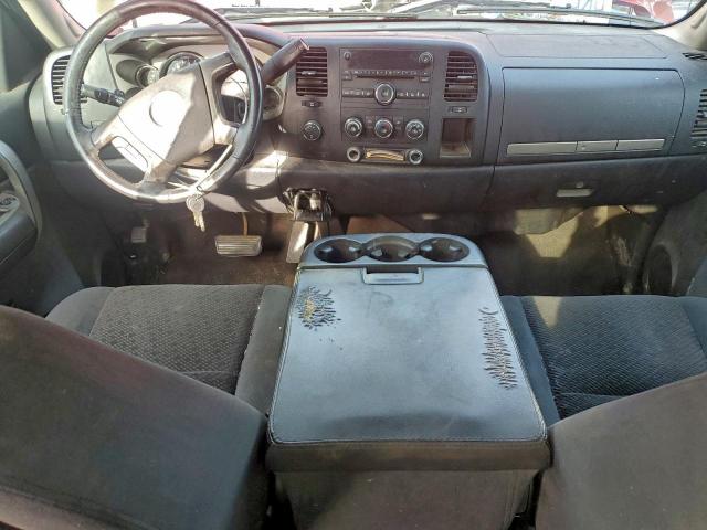 Chevrolet Silverado K1500 Image 12