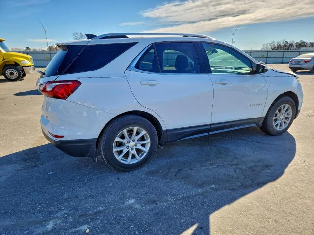 Chevrolet Equinox Lt Image 2