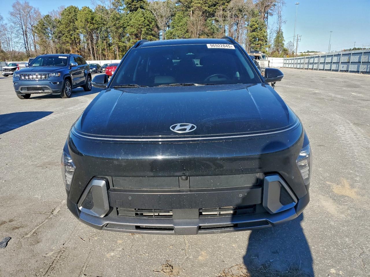 Hyundai KONA Limited Image 11