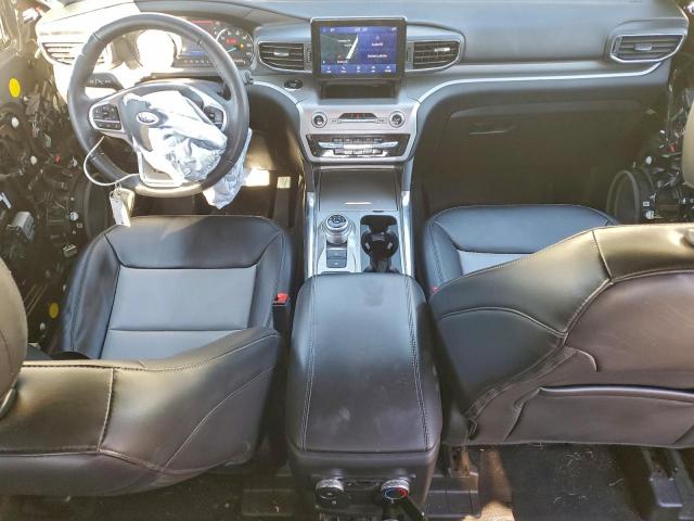 Ford Explorer Xlt Image 6